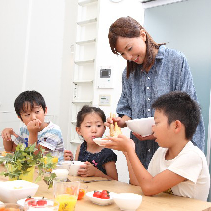 子育て支援ヘルパー派遣事業の説明